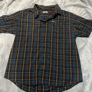 Columbia PFG XL shirt